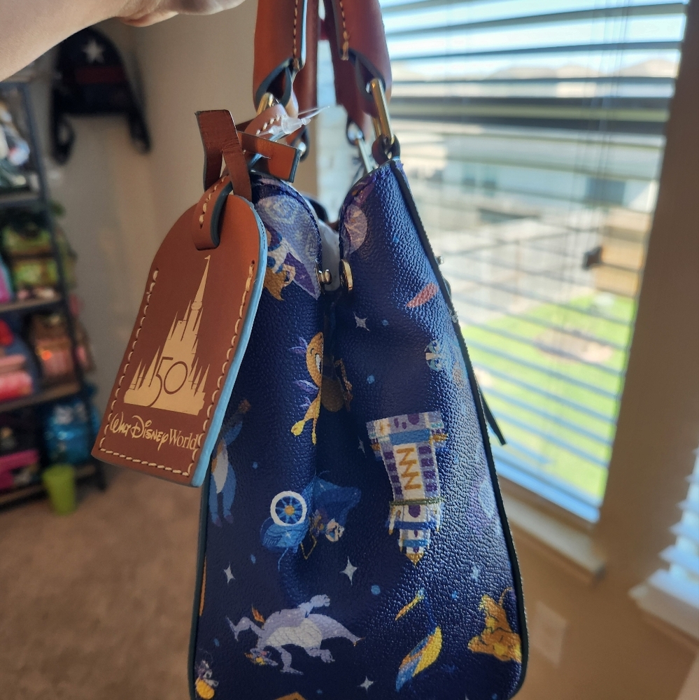 Disney Dooney & Bourke 50th Disney World Anniversary - Picture 6 of 7